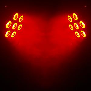 J.COLLYNS STAGEPAR 7x30W QUAD - Par Slim 7x30W RGBW 4-en-1